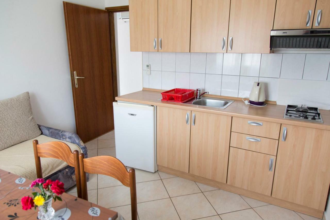 Apartments Beba Вир Экстерьер фото